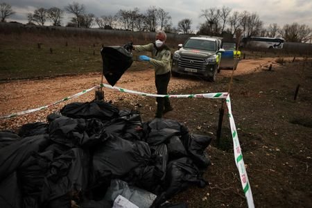 tagreuters.com2025binary_LYNXMPELBB0XW-VIEWIMAGE