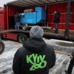 FILE PHOTO: Kyiv’s zoo staff unload generators for heating animal