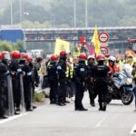 Farmers use their tractors to block the Spain France border