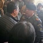 Bolivian president confronts Army general who led coup attempt