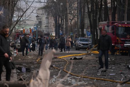 tagreuters.com2025binary_LYNXMPEL3C04W-VIEWIMAGE