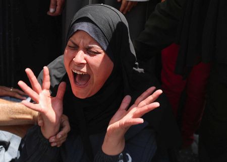 tagreuters.com2025binary_LYNXMPEL5J0NK-VIEWIMAGE