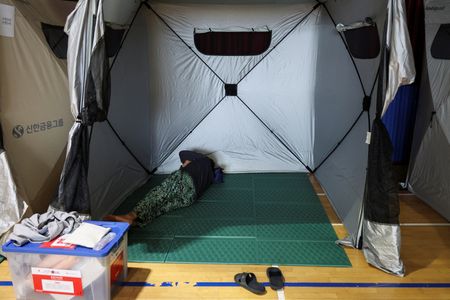 tagreuters.com2025binary_LYNXMPEL6H04T-VIEWIMAGE