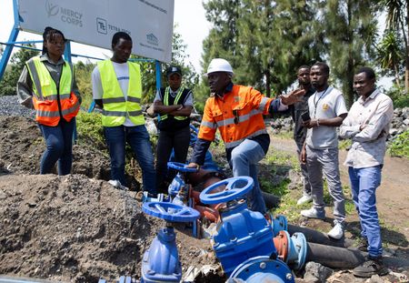 tagreuters.com2025binary_LYNXMPEL6J06G-VIEWIMAGE