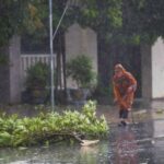 Typhoon Kajiki approaches Vietnam’s central coast