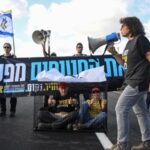 Protest demanding the immediate end of the war and the