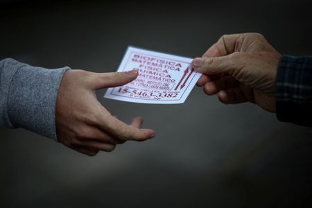 tagreuters.com2025binary_LYNXMPEL9N0I4-VIEWIMAGE