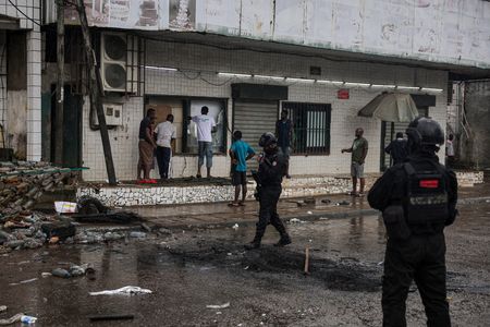 tagreuters.com2025binary_LYNXMPEL9T00C-VIEWIMAGE