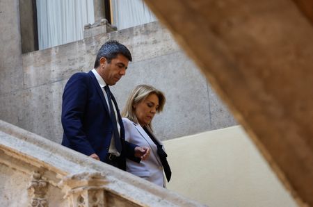 tagreuters.com2025binary_LYNXMPELA20AT-VIEWIMAGE