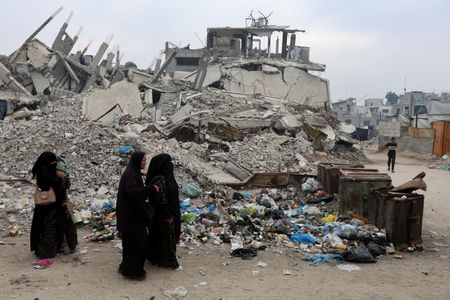 tagreuters.com2025binary_LYNXMPELA60NT-VIEWIMAGE