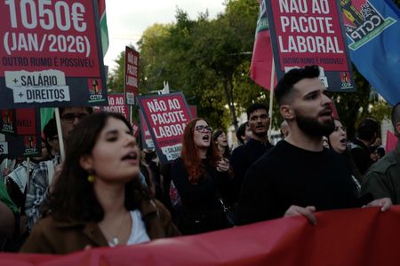 tagreuters.com2025binary_LYNXMPELA70CW-VIEWIMAGE