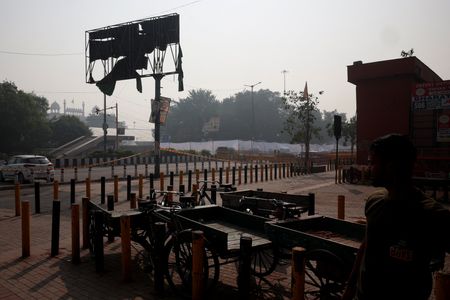 tagreuters.com2025binary_LYNXMPELAB0TB-VIEWIMAGE