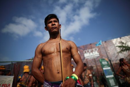 tagreuters.com2025binary_LYNXMPELAD0KM-VIEWIMAGE