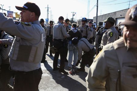 tagreuters.com2025binary_LYNXMPELAD14K-VIEWIMAGE