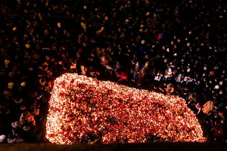 tagreuters.com2025binary_LYNXMPELAG0YY-VIEWIMAGE