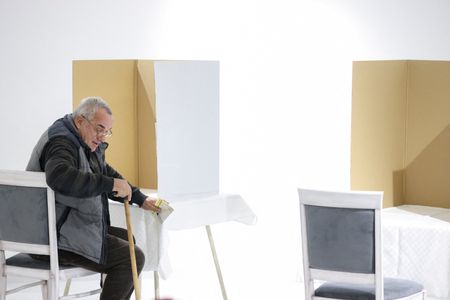 tagreuters.com2025binary_LYNXMPELAM05B-VIEWIMAGE