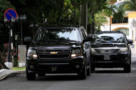 tagreuters.com2025binary_LYNXMPELAO15L-VIEWIMAGE