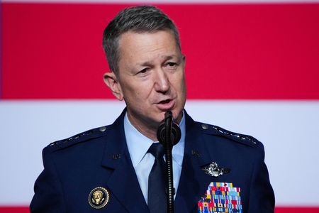 tagreuters.com2025binary_LYNXMPELAO15N-VIEWIMAGE