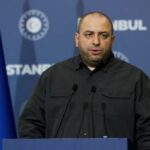 FILE PHOTO: Ukraine and Russia set to hold peace talks