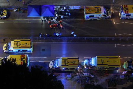 tagreuters.com2025binary_LYNXMPELAP1BW-VIEWIMAGE