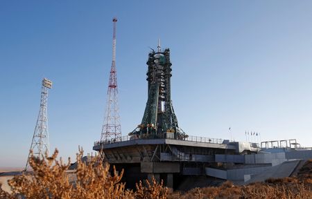 tagreuters.com2025binary_LYNXMPELAQ0BN-VIEWIMAGE