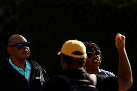 tagreuters.com2025binary_LYNXMPELAQ0C9-VIEWIMAGE