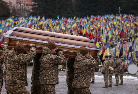 tagreuters.com2025binary_LYNXMPELAR0EB-VIEWIMAGE