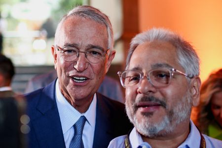 tagreuters.com2025binary_LYNXMPELAR0GR-VIEWIMAGE