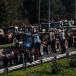 Clashes erupt as Greek farmers protest near Larissa