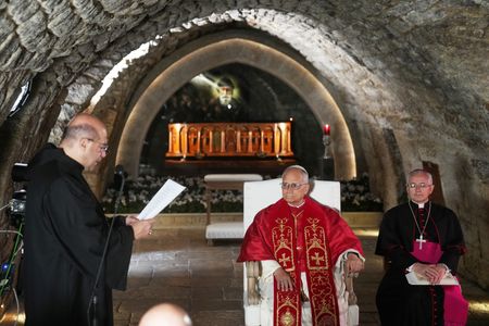 tagreuters.com2025binary_LYNXMPELB00X0-VIEWIMAGE