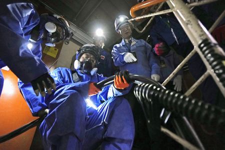 tagreuters.com2025binary_LYNXMPELB10BV-VIEWIMAGE