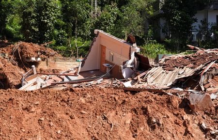 tagreuters.com2025binary_LYNXMPELB10EM-VIEWIMAGE