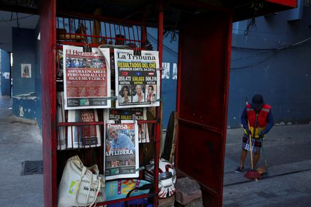 tagreuters.com2025binary_LYNXMPELB10RW-VIEWIMAGE