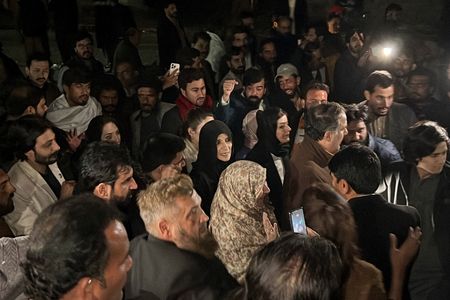 tagreuters.com2025binary_LYNXMPELB10TX-VIEWIMAGE