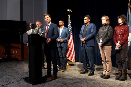 tagreuters.com2025binary_LYNXMPELB11AW-VIEWIMAGE