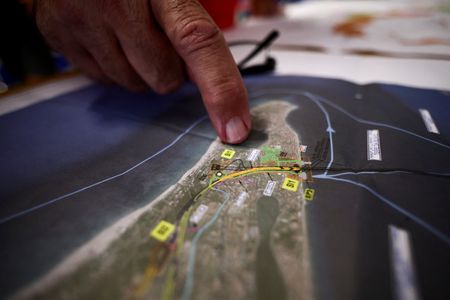 tagreuters.com2025binary_LYNXMPELB20MW-VIEWIMAGE