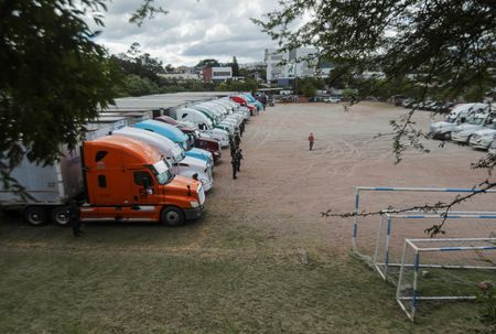 tagreuters.com2025binary_LYNXMPELB300Z-VIEWIMAGE