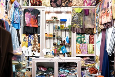 tagreuters.com2025binary_LYNXMPELB40NP-VIEWIMAGE