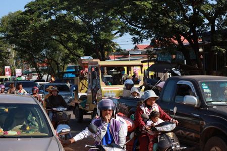 tagreuters.com2025binary_LYNXMPELB70EH-VIEWIMAGE