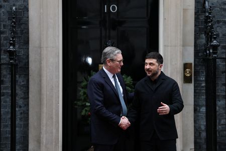 tagreuters.com2025binary_LYNXMPELB70Q4-VIEWIMAGE