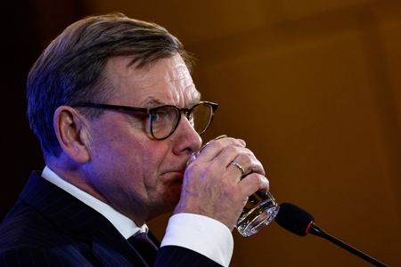 tagreuters.com2025binary_LYNXMPELB70QL-VIEWIMAGE