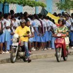 Armed forces thwart the attempted coup against the government of