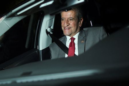 tagreuters.com2025binary_LYNXMPELB802L-VIEWIMAGE