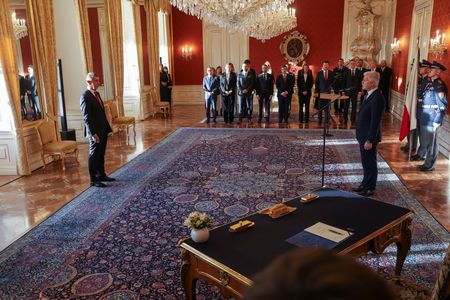 tagreuters.com2025binary_LYNXMPELB80DJ-VIEWIMAGE