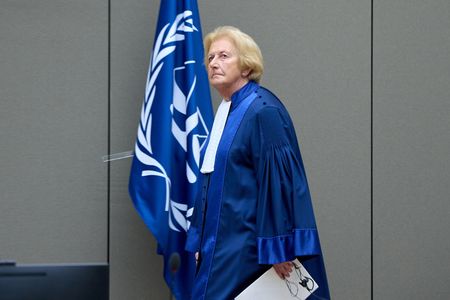 tagreuters.com2025binary_LYNXMPELB80HF-VIEWIMAGE