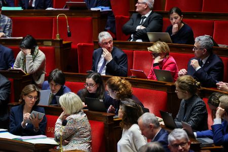 tagreuters.com2025binary_LYNXMPELB812I-VIEWIMAGE