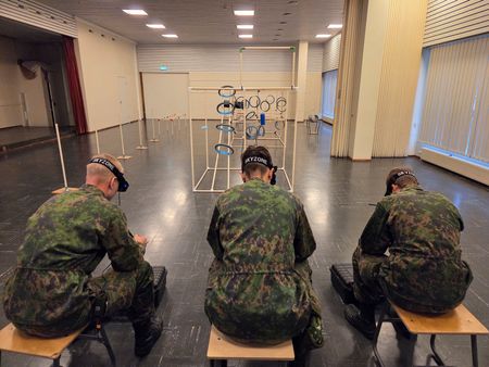 tagreuters.com2025binary_LYNXMPELB813G-VIEWIMAGE