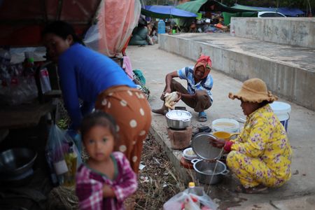 tagreuters.com2025binary_LYNXMPELB904O-VIEWIMAGE