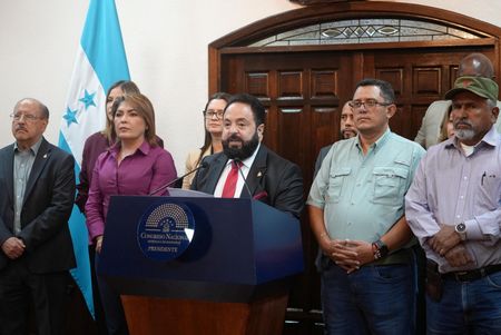 tagreuters.com2025binary_LYNXMPELBA05H-VIEWIMAGE