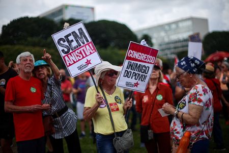 tagreuters.com2025binary_LYNXMPELBD0BZ-VIEWIMAGE